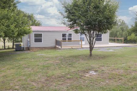 960 Ware Lane