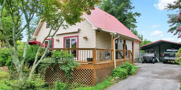 1751 County Road 50