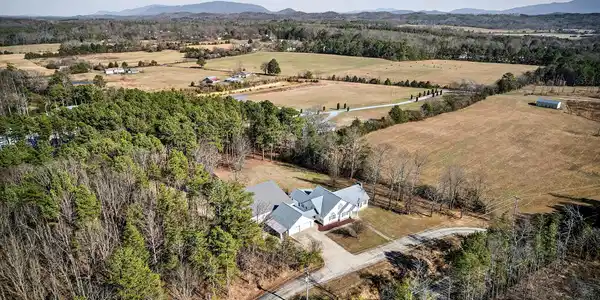 3195 Ladd Springs Road SE