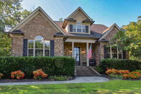 5755 Frontage Road NW