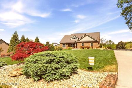 112 Roaming Fawn Drive