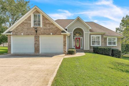192 Clearview Circle NE