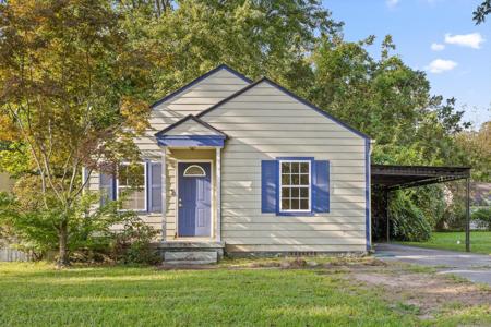 4902 Cameron Lane
