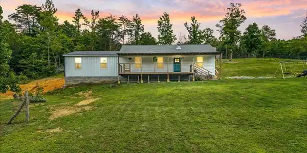 611 Clear Creek Road