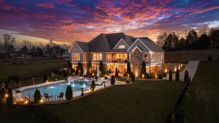 331 Keystone Drive NE