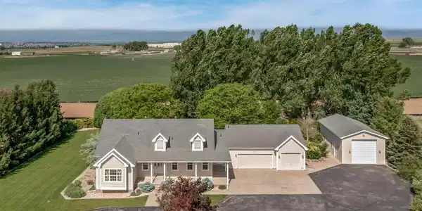 27811 Hopi Trail