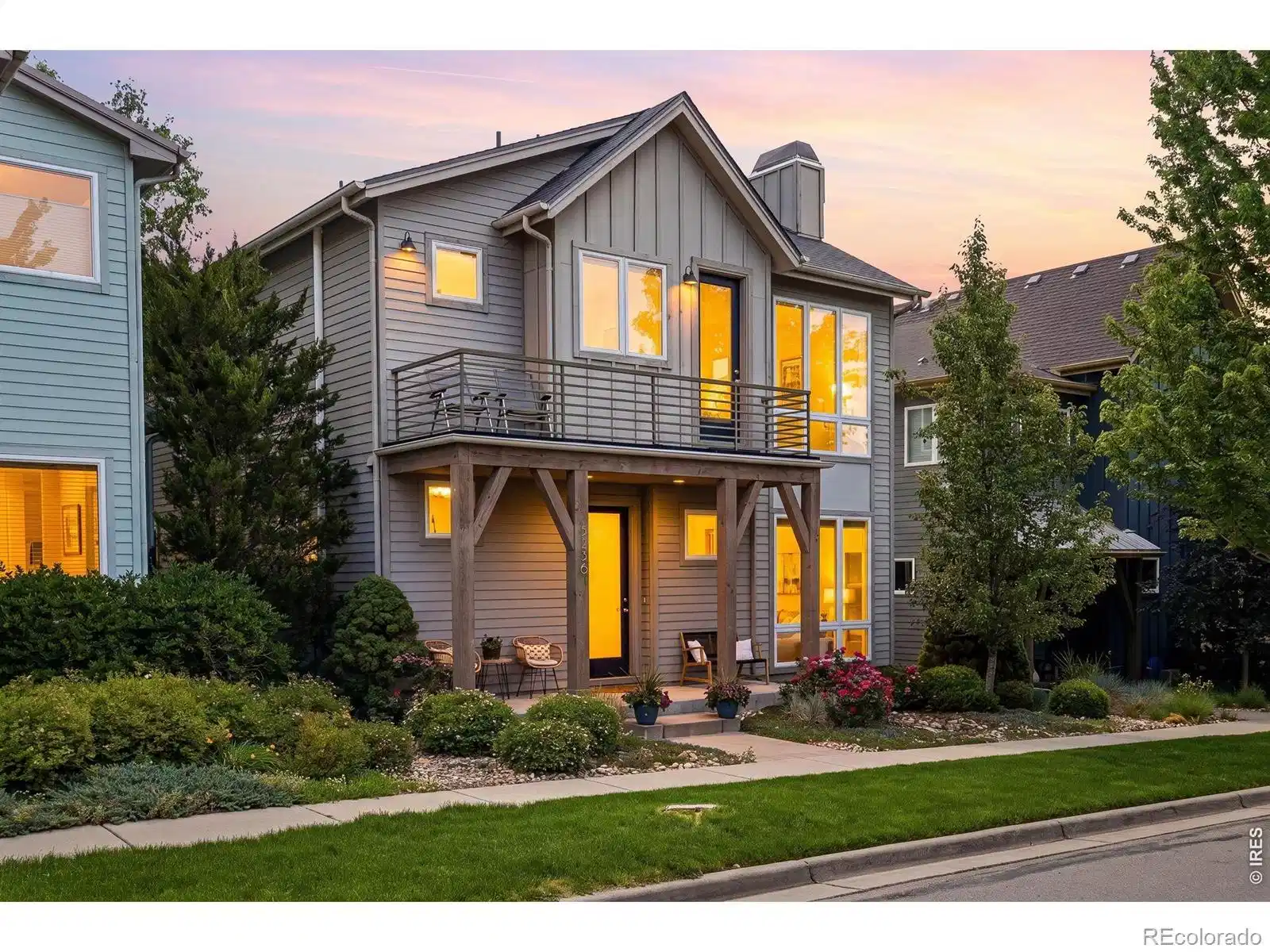 Image 1: Amazing turn-key home in NoBo, close to trails, Wonderland Hill Lake, and North Boulder shopping and dining.