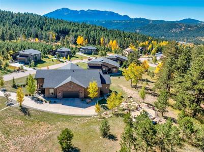 1125 Highlands Court
