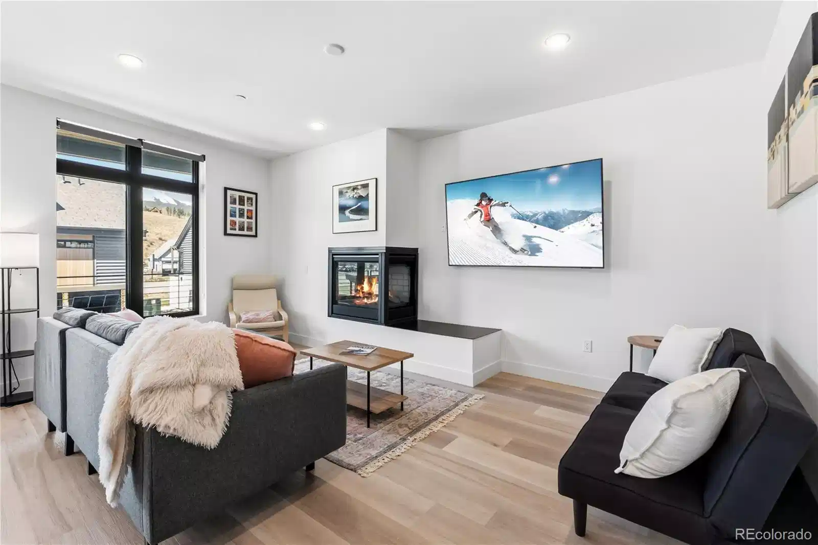 Image 1: Living room Image 1: Living room