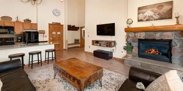 91 River Run Road
