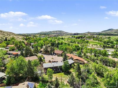 322 Lookout View Court