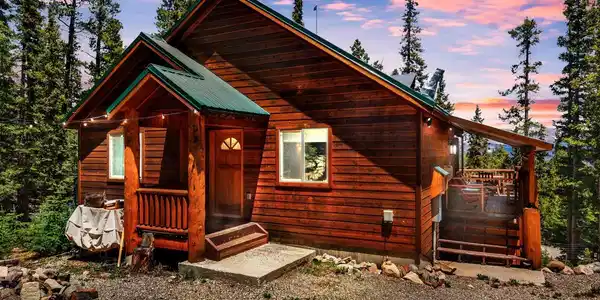 907 Bobcat Lane