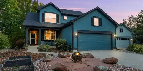 933 Ninebark Lane