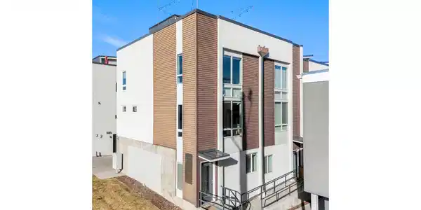 1551 W 43rd Avenue