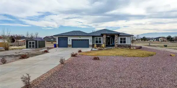 968 W Mcculloch Boulevard