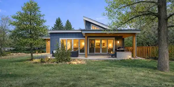 3910 Orchard Court