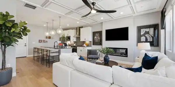 Image 4: Luxurious Open Concept Living Room