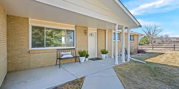 3413 Cottonwood Lane