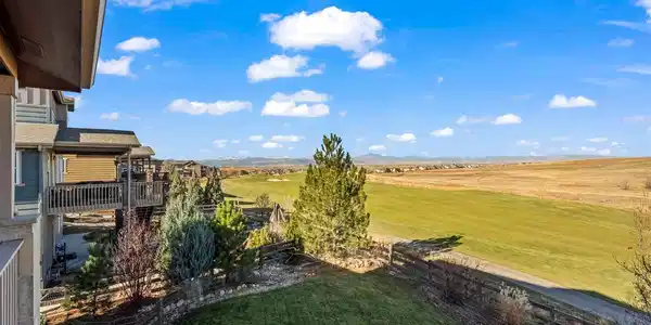 1329 Catalpa Place