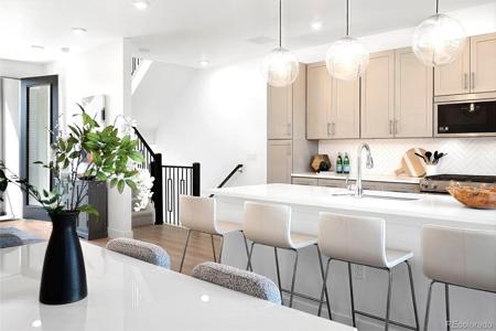 22 Oneida Court