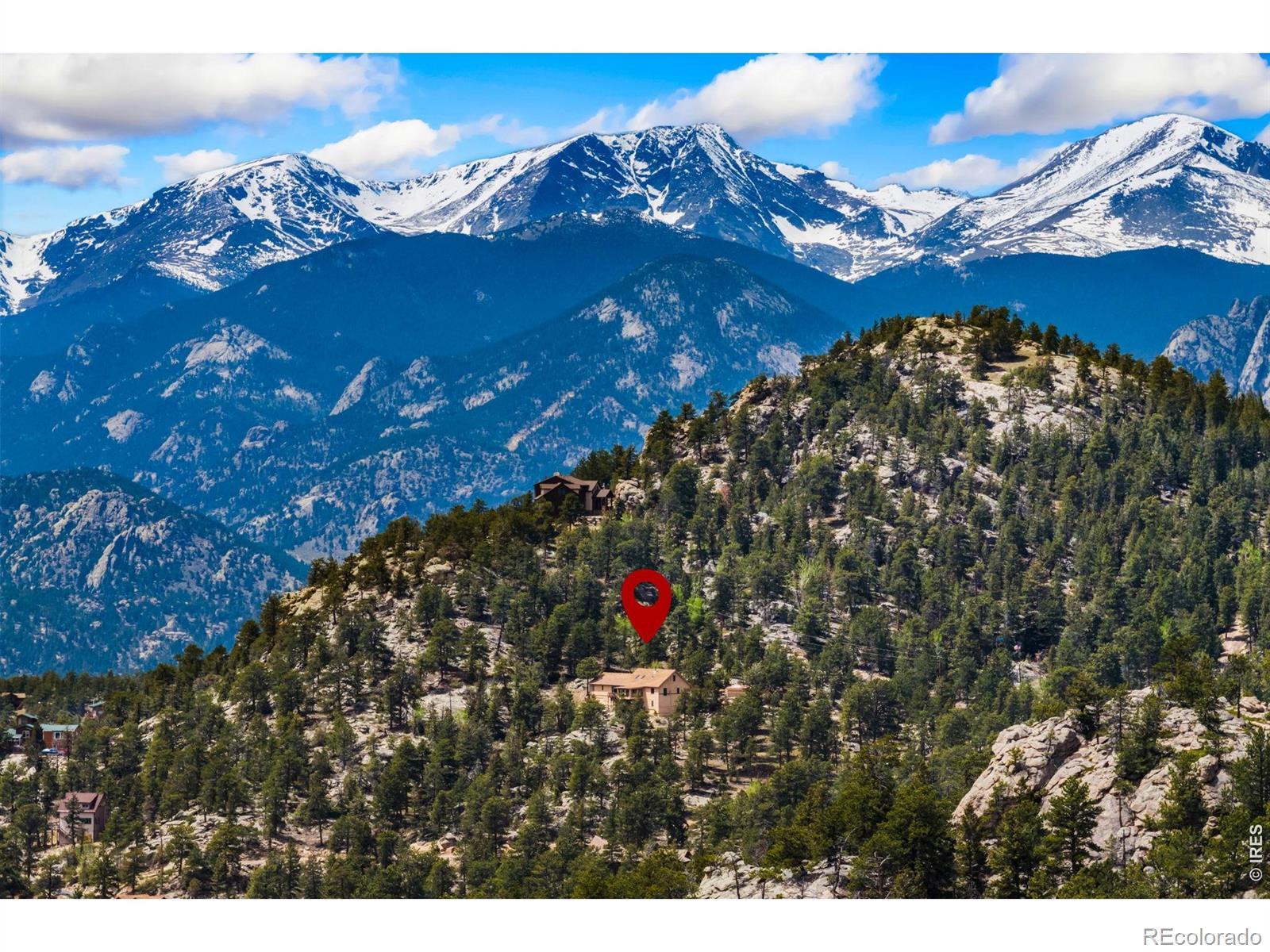 Image 2: Located just outside of Estes Park, off Highway 36 in the Meadowdale Hills neighborhood