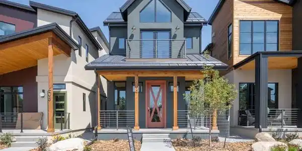 414 E Arkansas Street