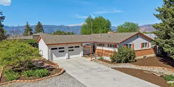 1311 Acacia Drive