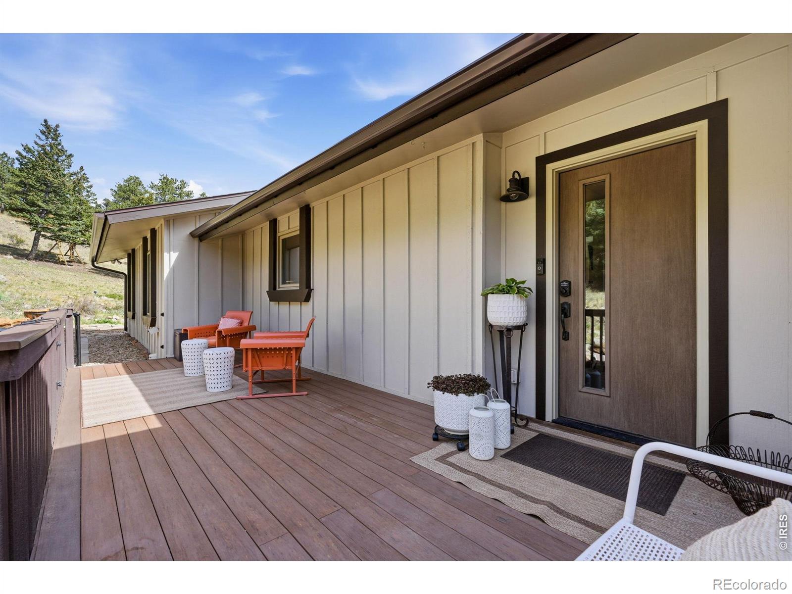 Image 3: A charming porch perfect for relaxing in every season Image 3: A charming porch perfect for relaxing in every season
