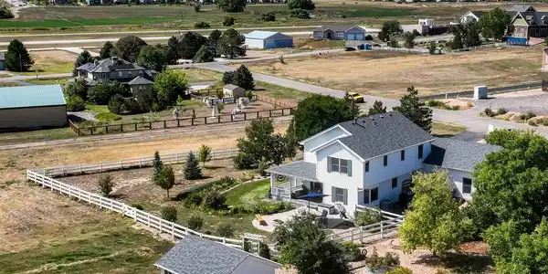 115 Commander Drive