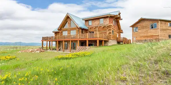 1000 N County Road 33