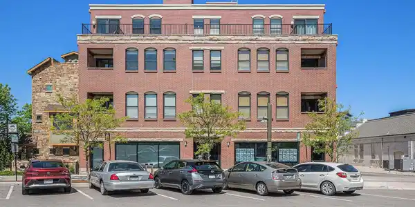 220 Willow Street
