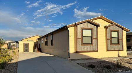551 Summit Trail