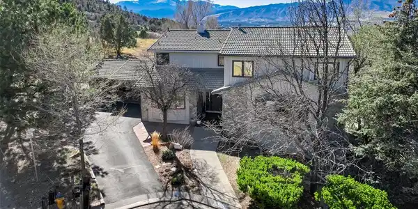 6140 Canyon Springs