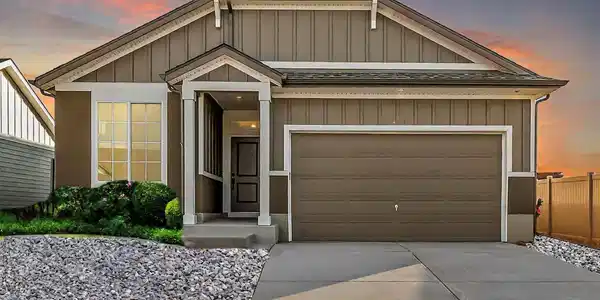 22384 E 49th Place