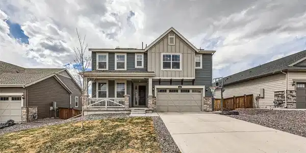 935 Peach Leaf Lane