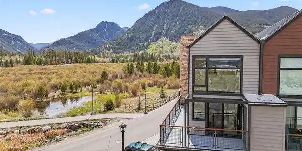 100 Basecamp Way