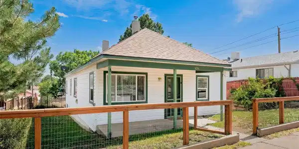 834 Western Ave