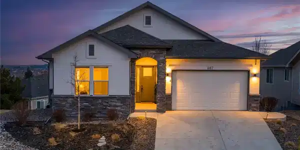 687 Easton Court