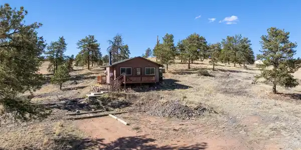 11 Valley Circle