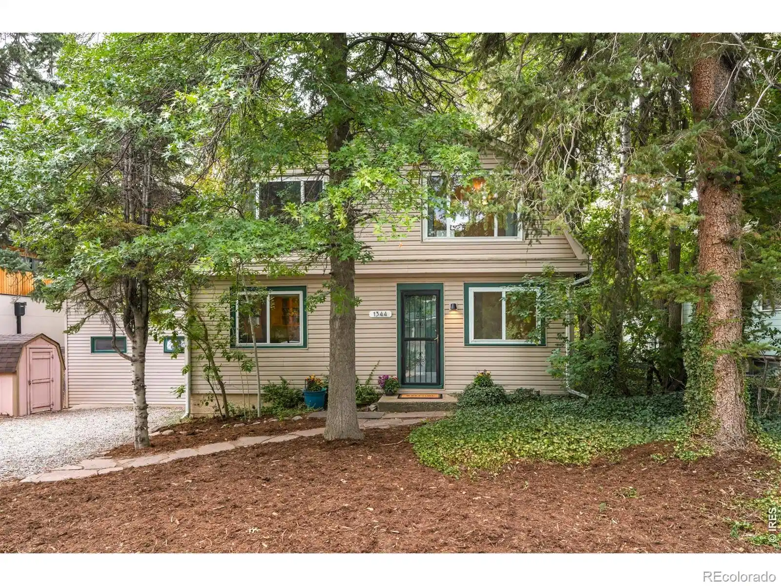 Image 1: This charming duplex offers a 4 bed/2 bath home with a studio that could be used for income generation or multi-generational living. Image 1: This charming duplex offers a 4 bed/2 bath home with a studio that could be used for income generation or multi-generational living.
