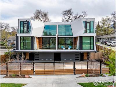 944 Arapahoe Avenue
