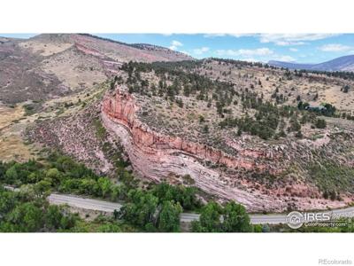 466 Sandstone Drive