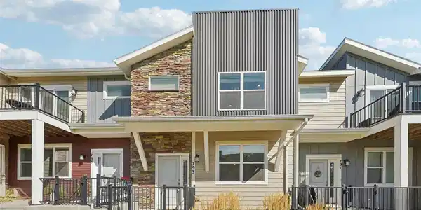 793 Robert Street
