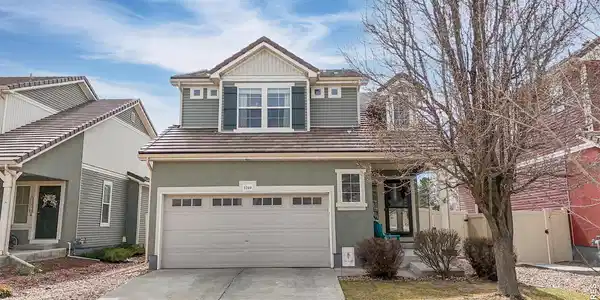 5260 Ravenswood Lane