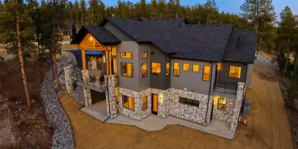 5277 Mountain Vista Lane