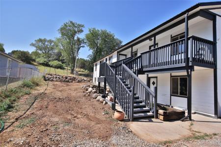 528 Oakbrush Circle