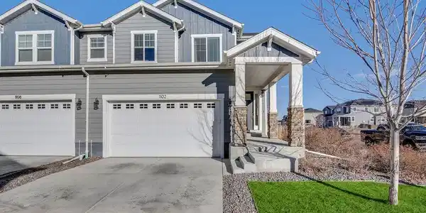 1102 Kitty Hawk Court