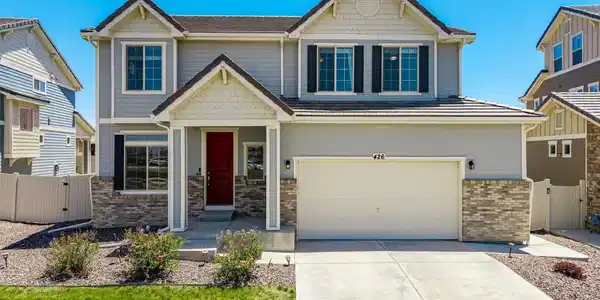 426 Highlands Circle
