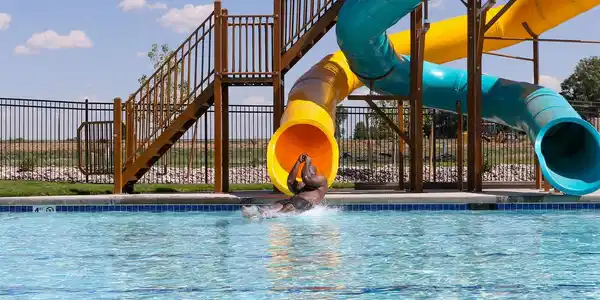 Image 2: Two neighborhood pools within walking distance Image 2: Two neighborhood pools within walking distance