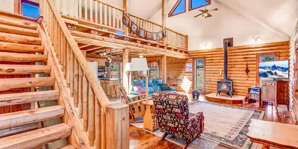 1528 Silverheels Road